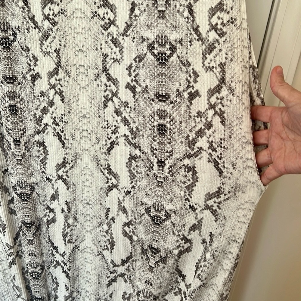 Vanilla Bay Gray Python Print Accent Maxi Dress - Picture 3 of 7
